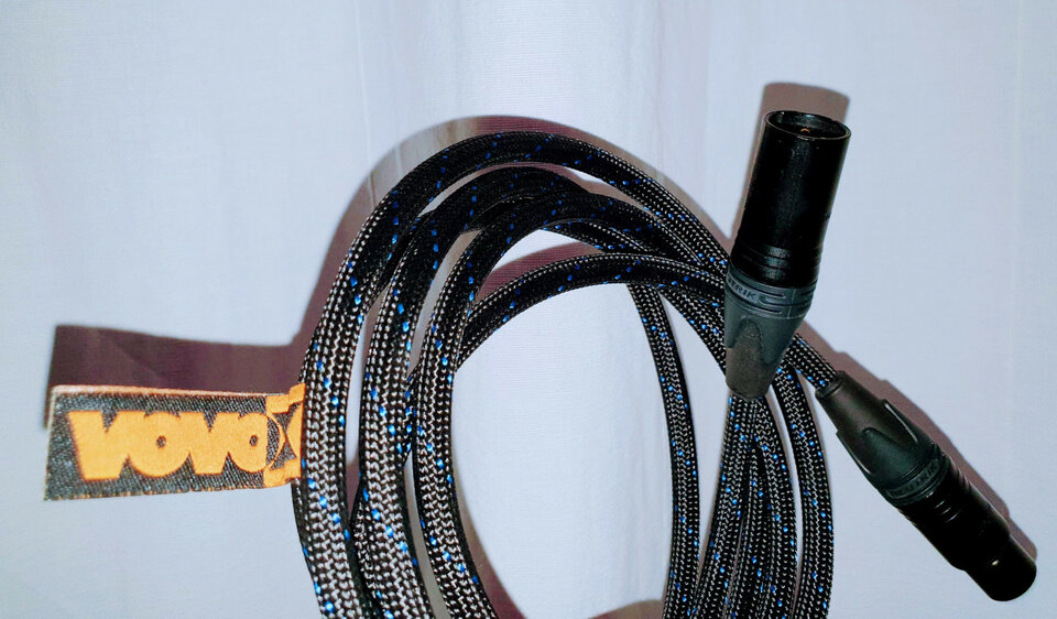 Dangerous Music Source - DAC controlador monitoring mastering