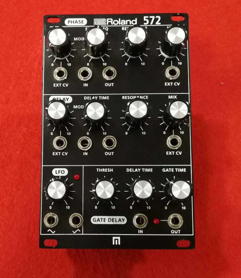 Roland System 500 572