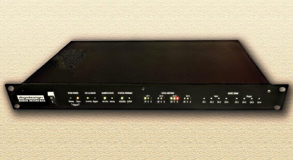 DIGIDESIGN QUAD AUDIO INTERFACE PRO para Sistemas Pro Tools