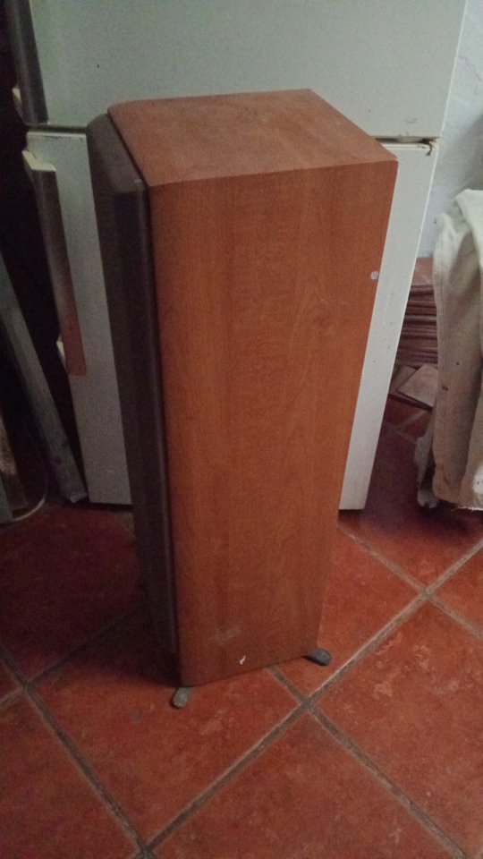Altavoces equipo de segunda mano · Foto 7 de 7 · Cádiz · 120 €