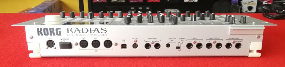 Korg Radias Rack de segunda mano · Foto 4 de 5 · Girona · 755 €