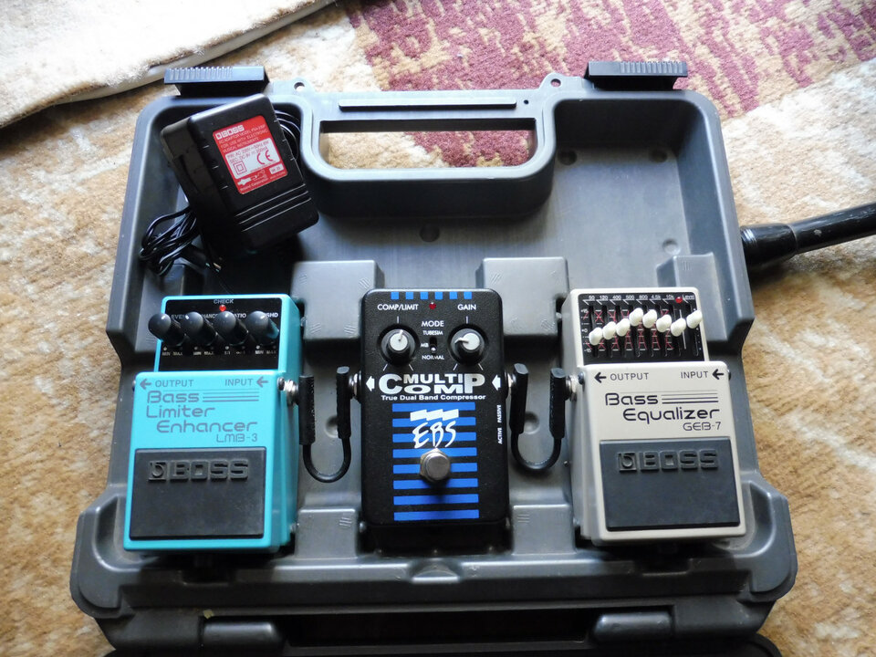 Pedalera de Bajo por  piezas