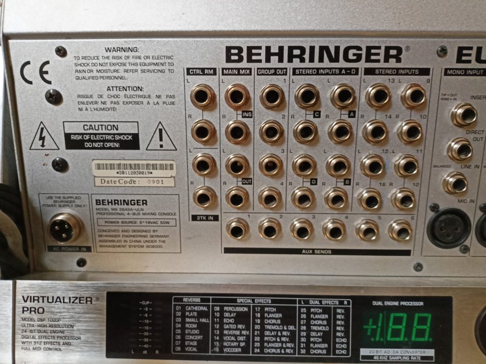 Mezclador Behringer Eurorack MX 2642A de segunda mano · Foto 4 de 4 · Zaragoza · 120 €