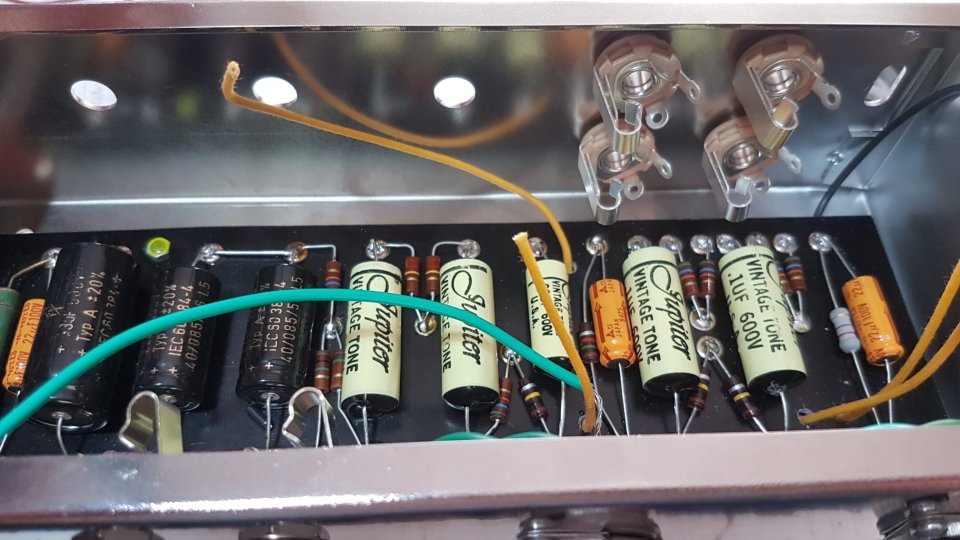 Amplificador de Boutique inspirado en el Fender 57 Custom Deluxe