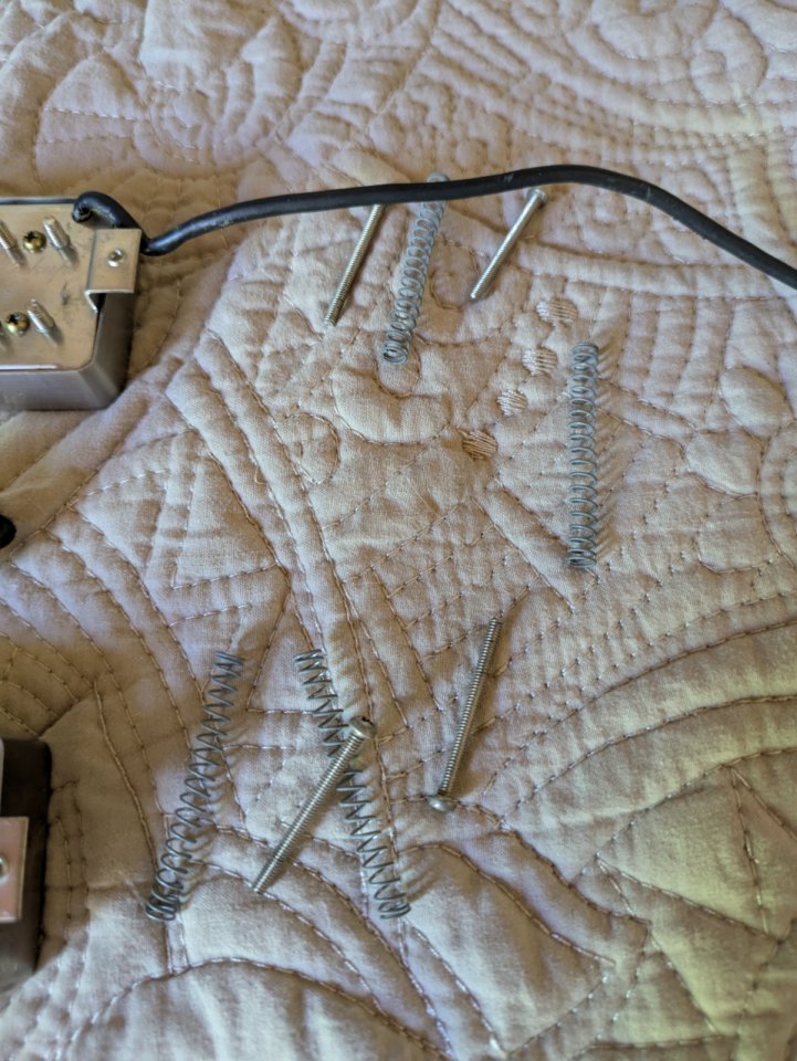 Bare Knuckle Juggernaut, mástil y puente, y condensador. (envío incluido) de segunda mano · Foto 3 de 6 · Madrid · 290 €