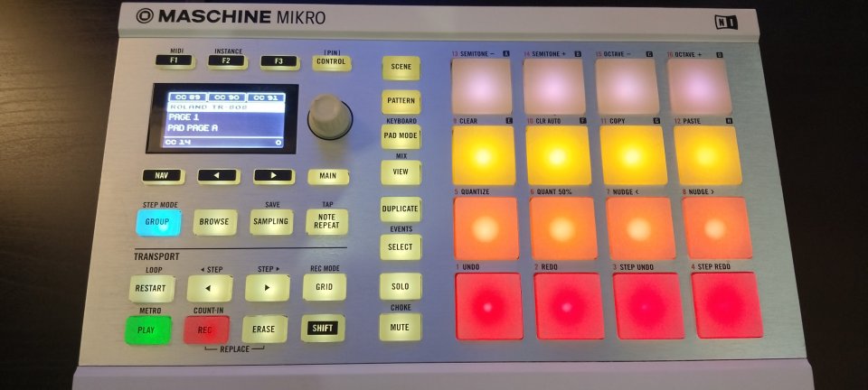 N.I. Maschine Mikro MK2 Blanca