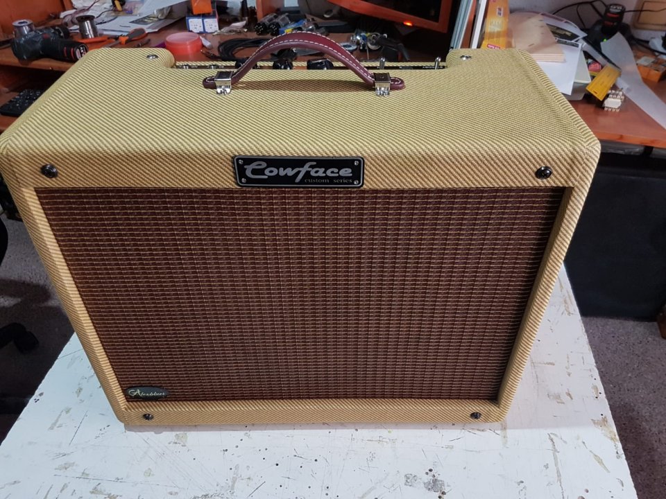 Amplificador de Boutique inspirado en el Fender 57 Custom Deluxe