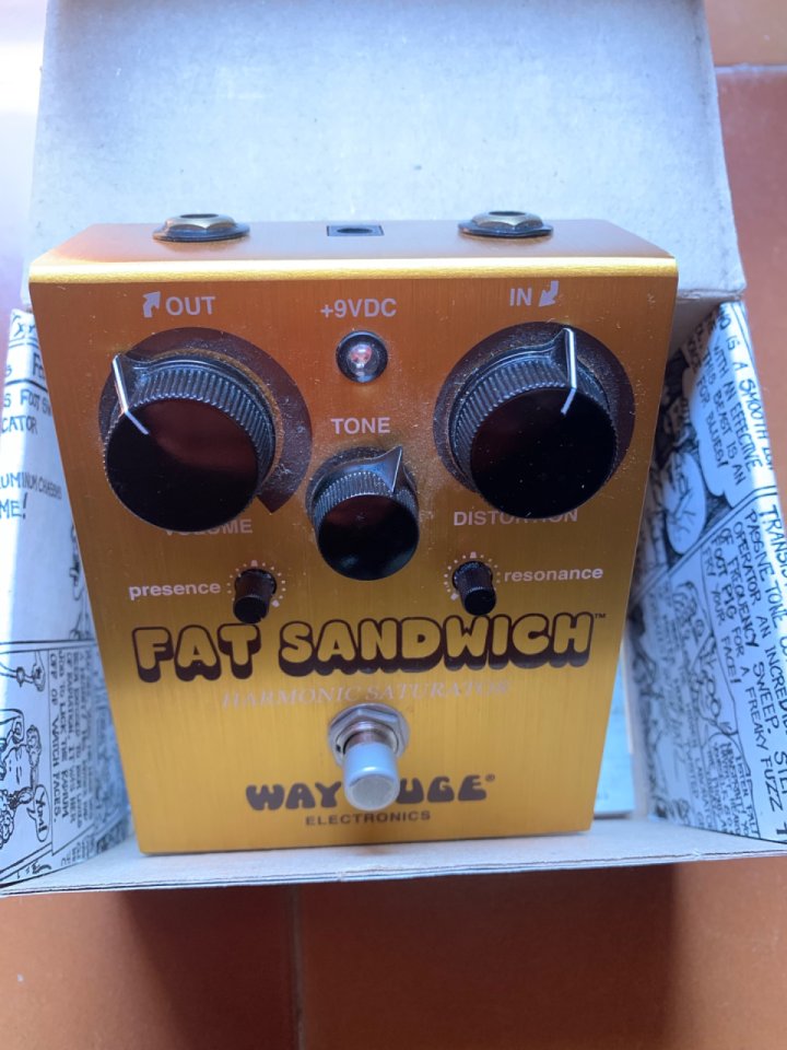 Way huge Fat sandwich de segunda mano · Foto 2 de 2 · Girona · 100 €