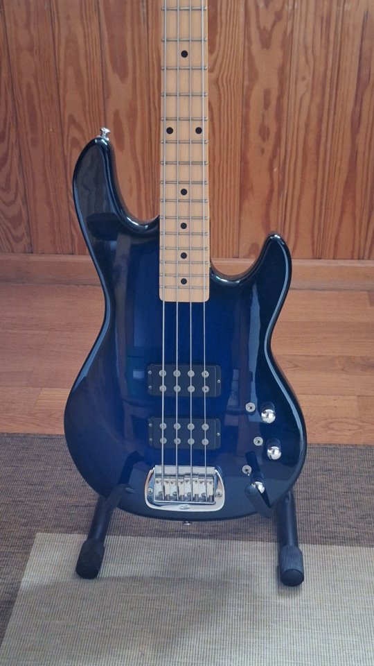 G&L L2000 Tribute de segunda mano · Foto 1 de 10 · Asturias · 550 €