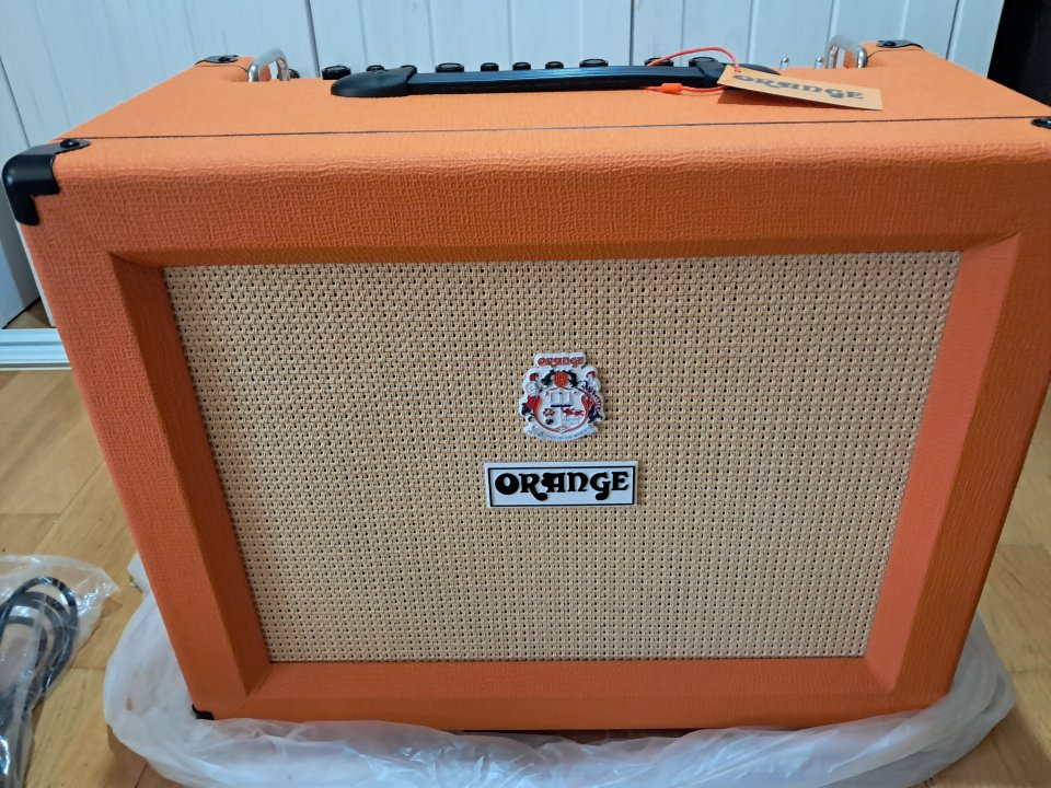Orange Crush CR60C de segunda mano · Foto 1 de 10 · Navarra · 400 €