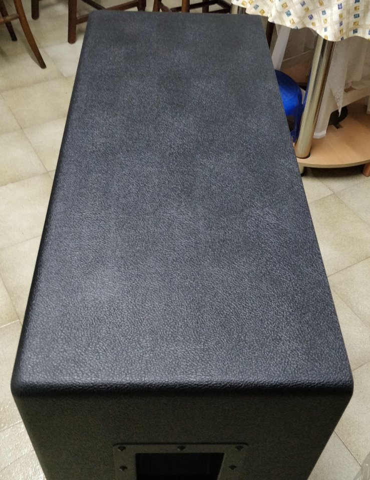 Pantalla Friedman 412/15 de segunda mano · Foto 3 de 3 · Barcelona · 1600 €