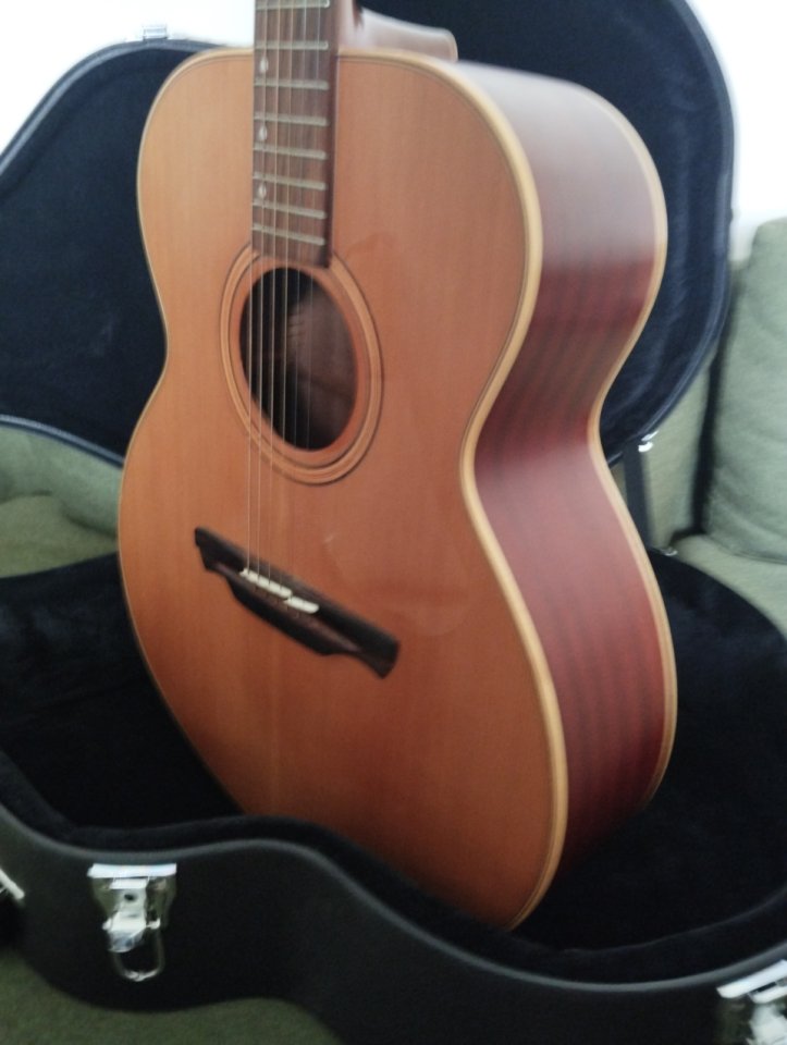 Acústica Alhambra J-1 E3 de segunda mano · Foto 3 de 9 · Barcelona · 425 €