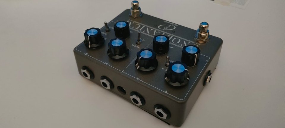 Unobtanium Raw de Crazy Tube Citcuits de segunda mano · Foto 4 de 7 · Granada · 225 €