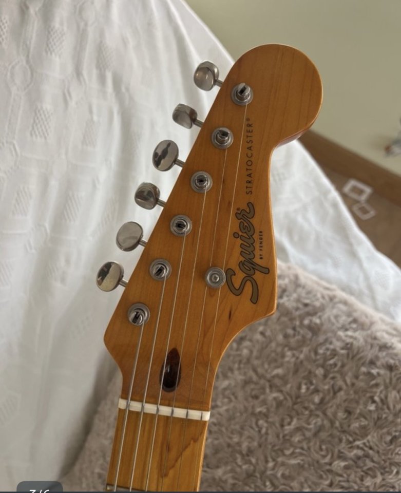 Fender Squier Classic Vibe 50s de segunda mano · Foto 6 de 6 · León · 340 €