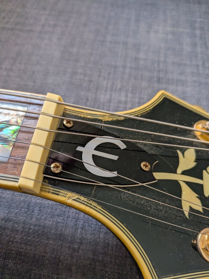 Epiphone Sheraton de segunda mano · Foto 3 de 5 · Barcelona · 350 €