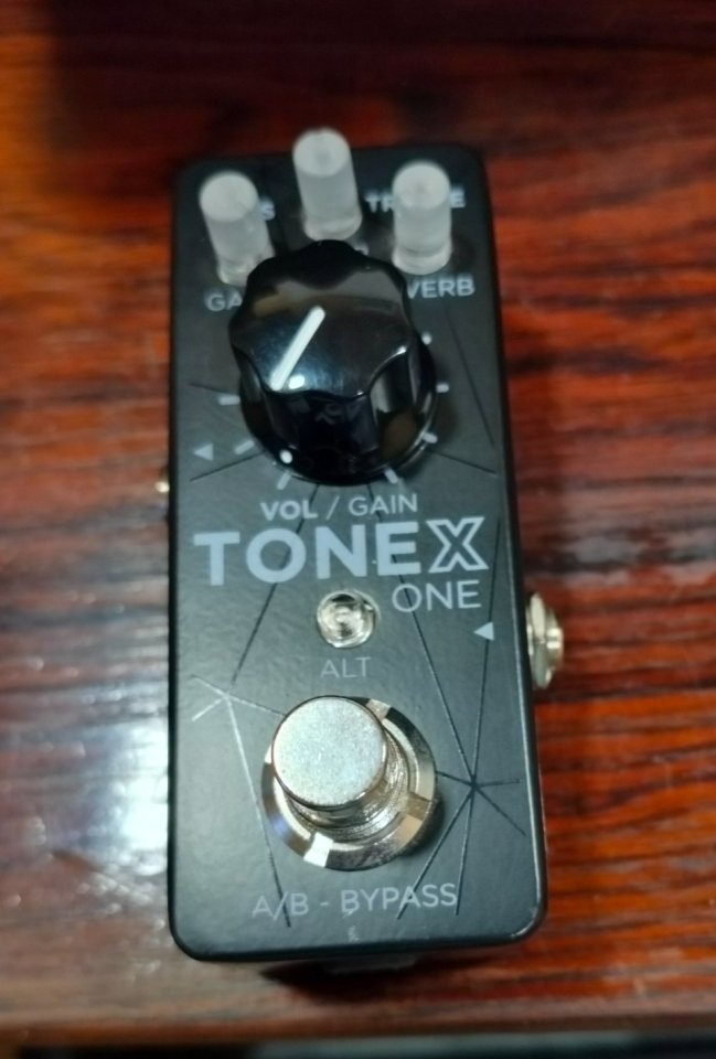 Tonex One como nuevo de segunda mano · Foto 1 de 3 · Valencia · 90 €