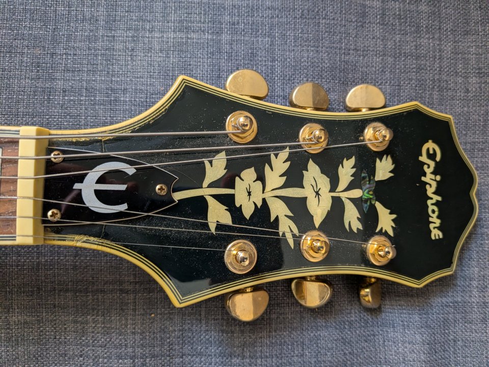 Epiphone Sheraton de segunda mano · Foto 4 de 5 · Barcelona · 350 €