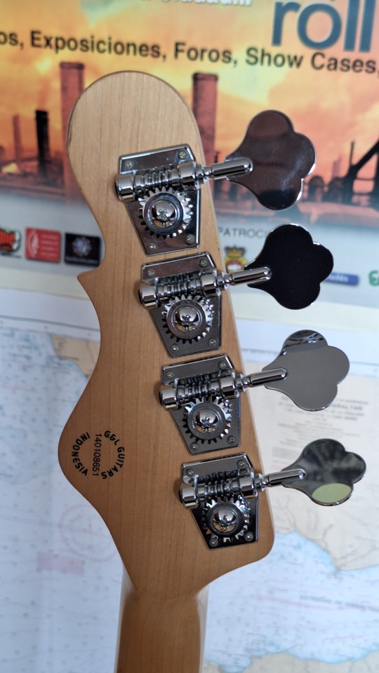 G&L L2000 Tribute de segunda mano · Foto 6 de 10 · Asturias · 550 €