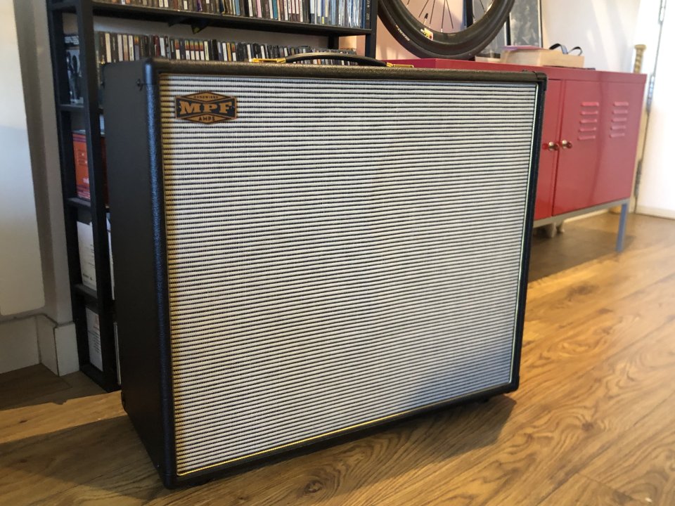 MPF 2x12” de segunda mano · Foto 1 de 10 · Madrid · 490 €