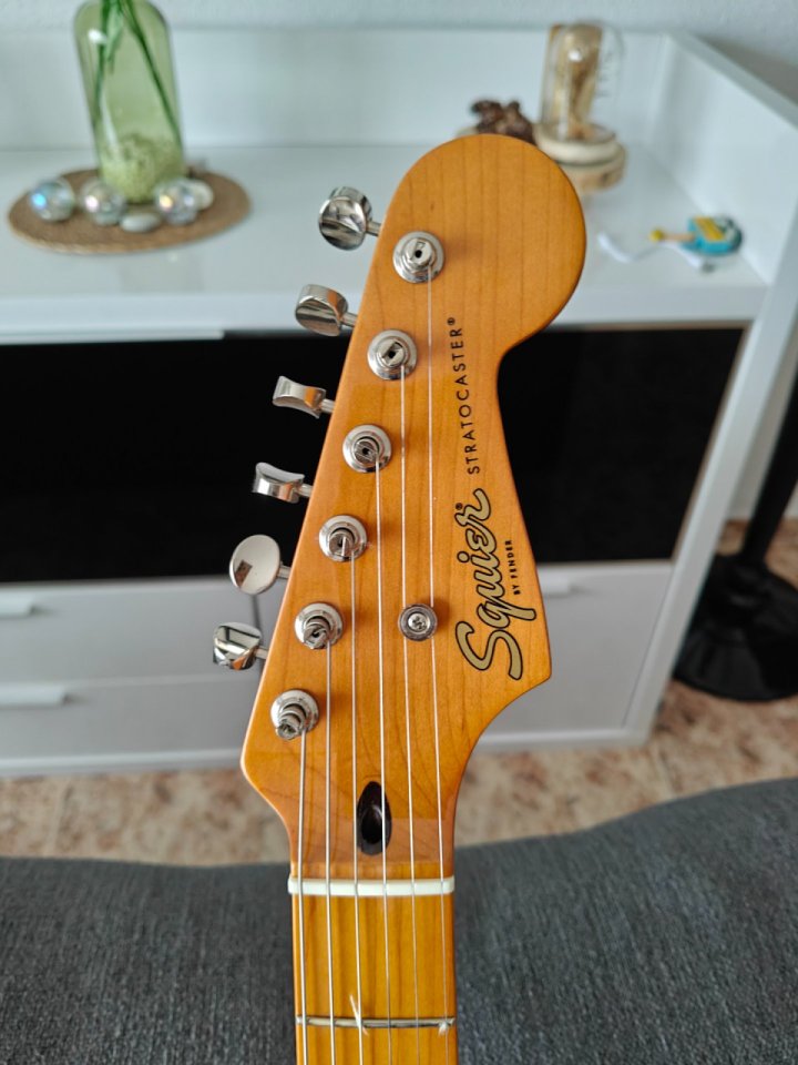 Squier stratocaster Classic vibe 50 de segunda mano · Foto 5 de 10 · Barcelona · 300 €