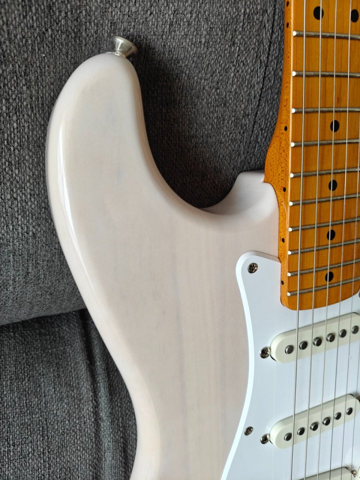 Squier stratocaster Classic vibe 50 de segunda mano · Foto 6 de 10 · Barcelona · 300 €