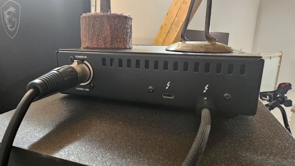 UAD SATELLITE OCTO + Complete