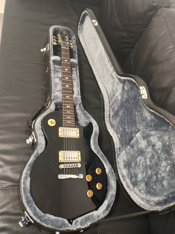 Gibson Les Paul special 2005 de segunda mano · Foto 1 de 8 · Málaga · 1000 €
