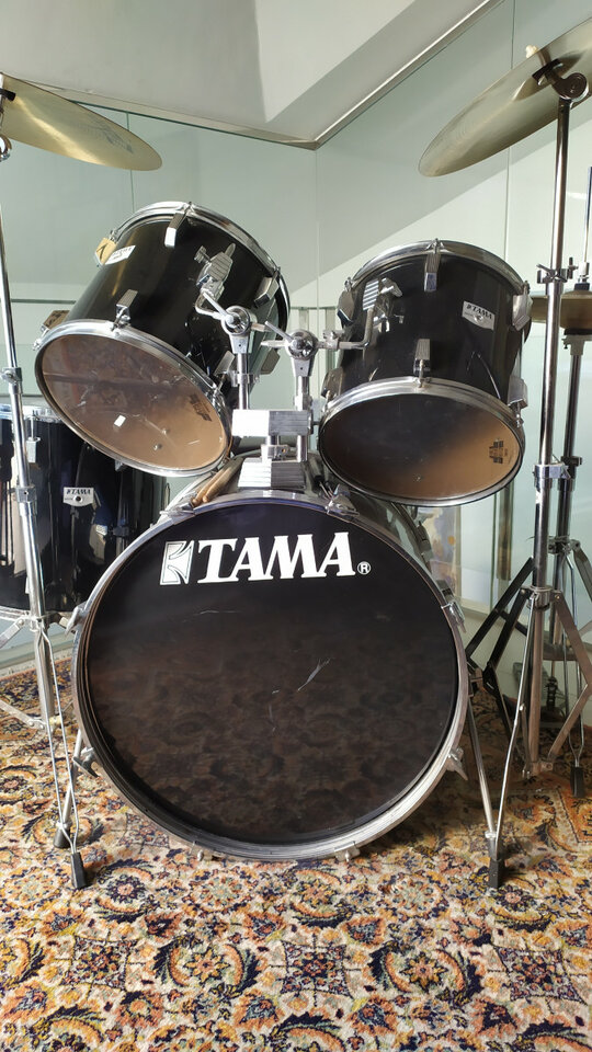 Batería acústica TAMA