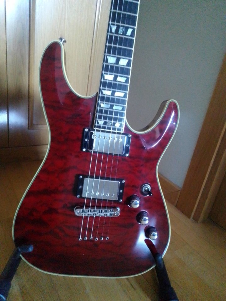 Schecter C-1 Custom