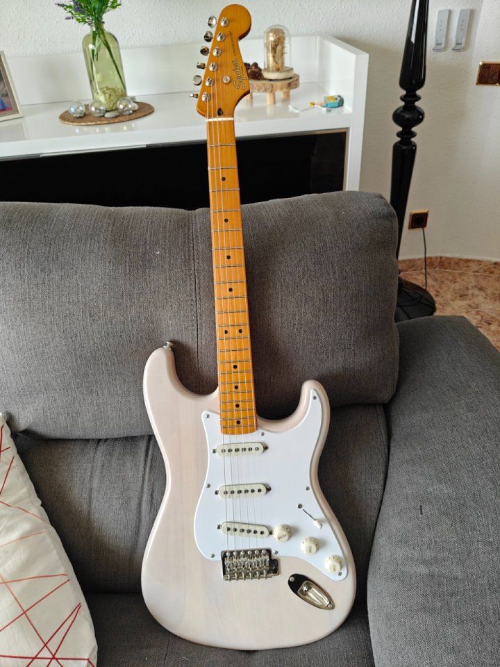 Squier stratocaster Classic vibe 50 de segunda mano · Foto 9 de 10 · Barcelona · 300 €