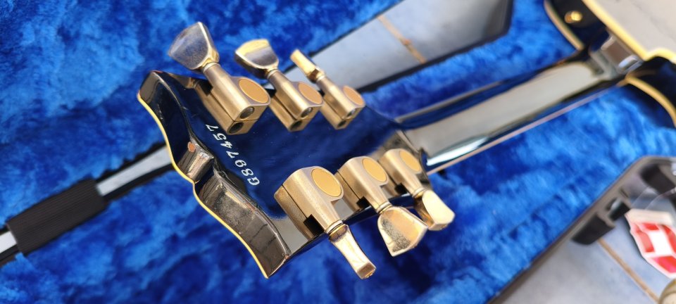 Gibson - Orville by Gibson - Les Paul Custom Black Beauty Terada 1989 Japan de segunda mano · Foto 7 de 10 · Sevilla · 2500 €