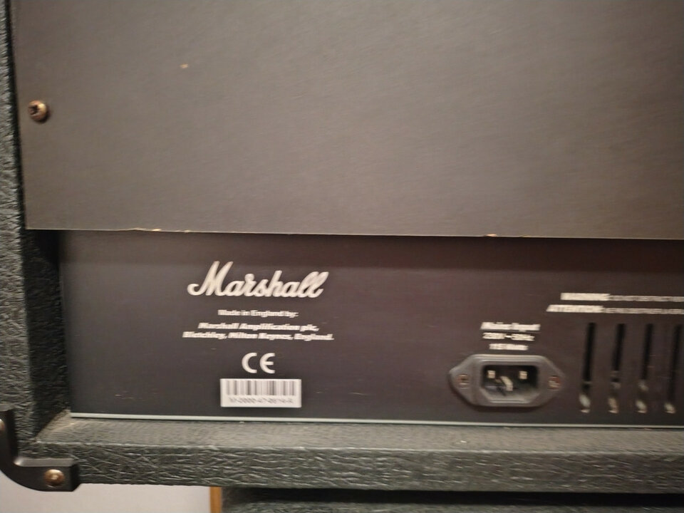 Marshall AVT 50