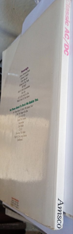 AC/DC FOR THOSE ABOUT TO ROCK-POWERAGE Classic guitarra libro tab 168 pags.