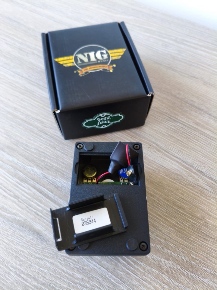 NIG Music (GNI) Octa Fuzz — Octave definitivo Andy Timmons — Caja y Manual de segunda mano · Foto 4 de 6 · Pontevedra · 180 €