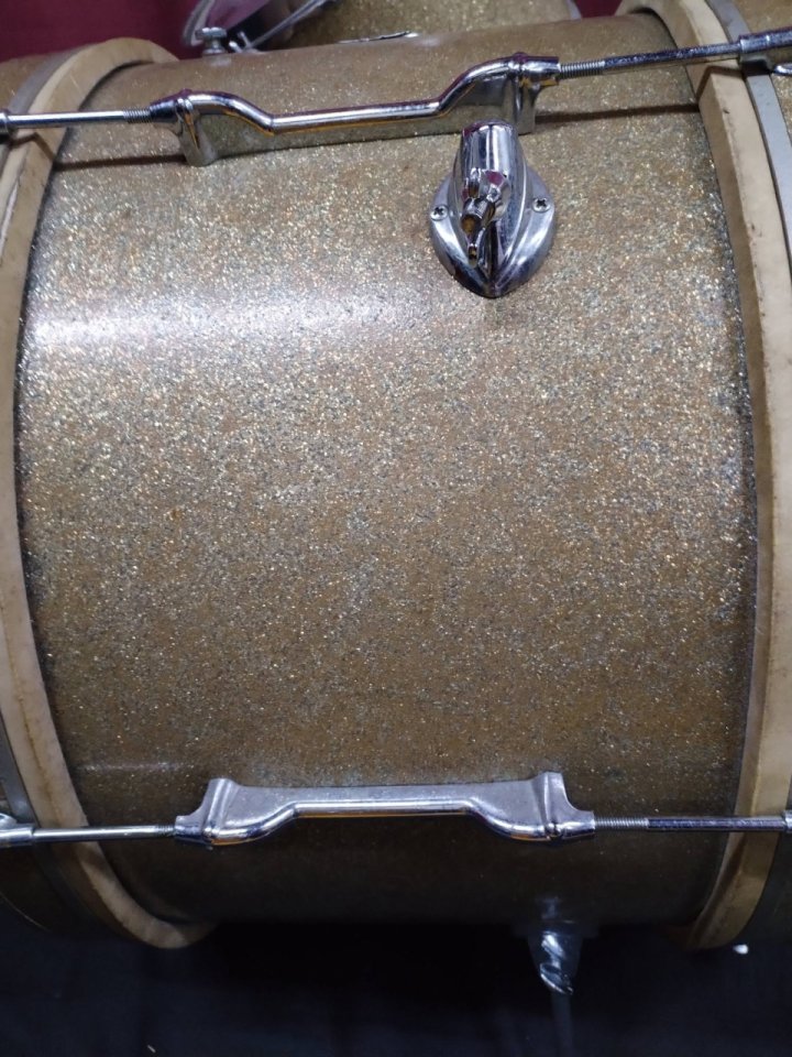 Bombo Olympic 20x12 + tom de 12x8. de segunda mano · Foto 7 de 10 · Barcelona · 299 €