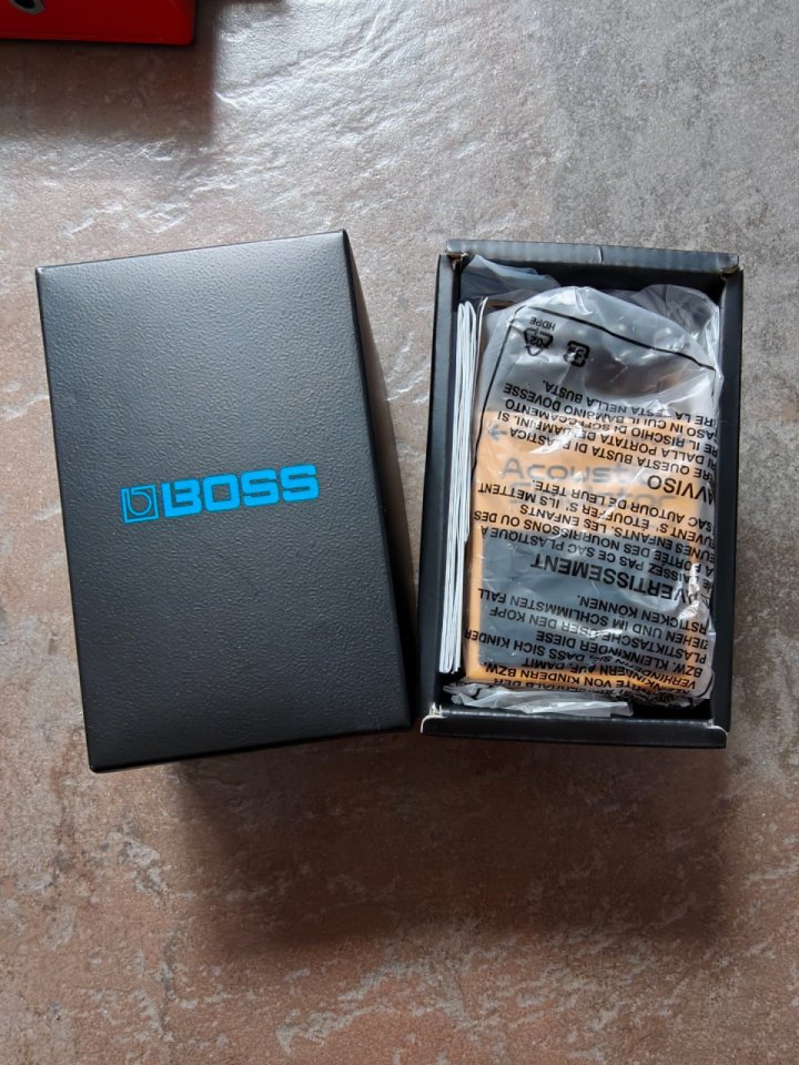 Boss Acoustic Simulator de segunda mano · Cantabria · 75 €