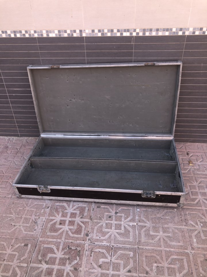 Flight Case marrón oscuro de segunda mano · Foto 8 de 10 · Córdoba · 190 €