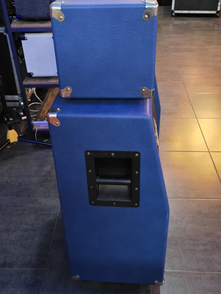 THE VALVE 100W BOUTIQUE ITALIANO (3CH, MIDI) + Flight Case + Pantalla 4x12