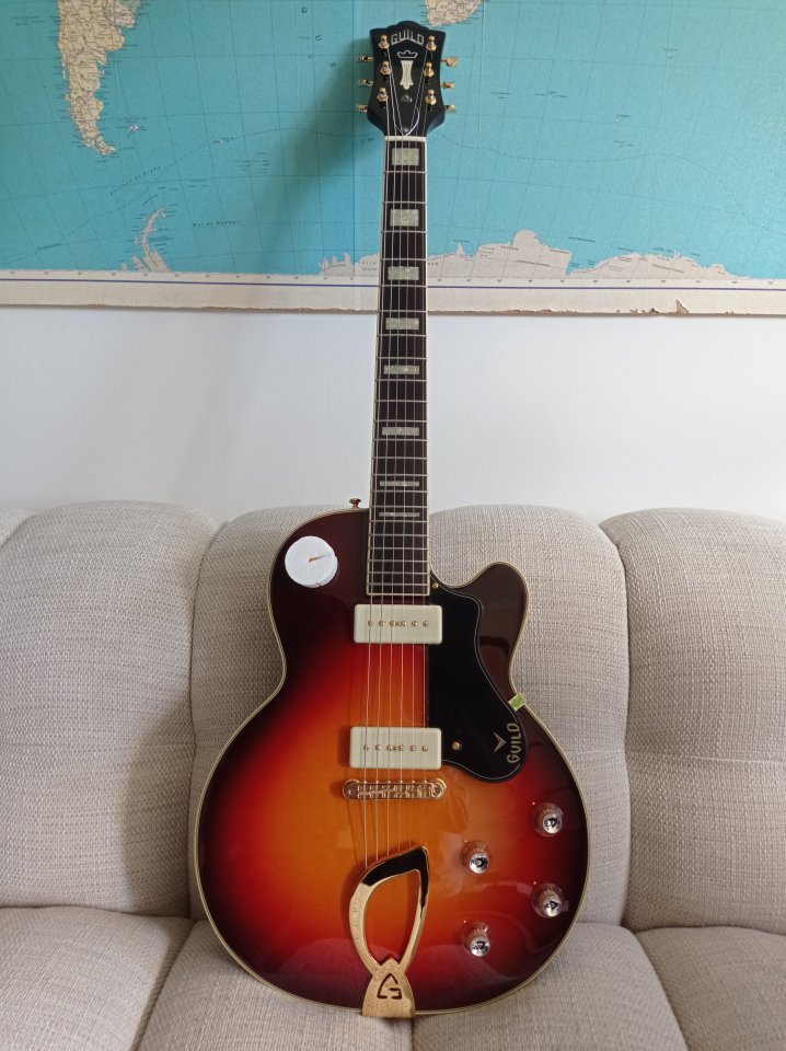 Guitarra Guild M-75 Aristocrat Antique - NUEVA de segunda mano · Foto 1 de 6 · La Rioja · 1100 €