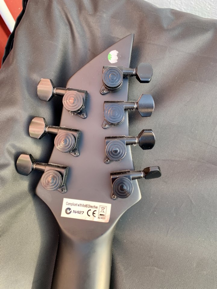 Harley Benton Baritone 7-SBK