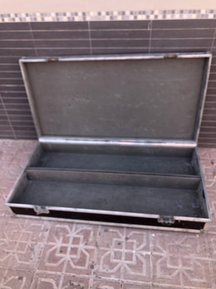 Flight Case marrón oscuro de segunda mano · Foto 7 de 10 · Córdoba · 190 €