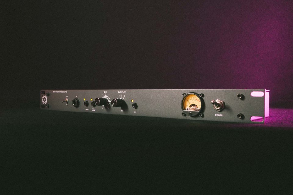 Kultrumm 1566A Válvula Sylvania Militar