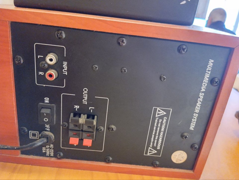 MONITORES YAMAHA MSP5