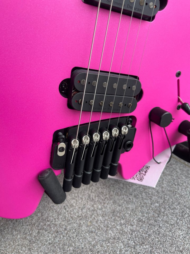 Guitarra Strandberg Boden N2.6T Fuchsia