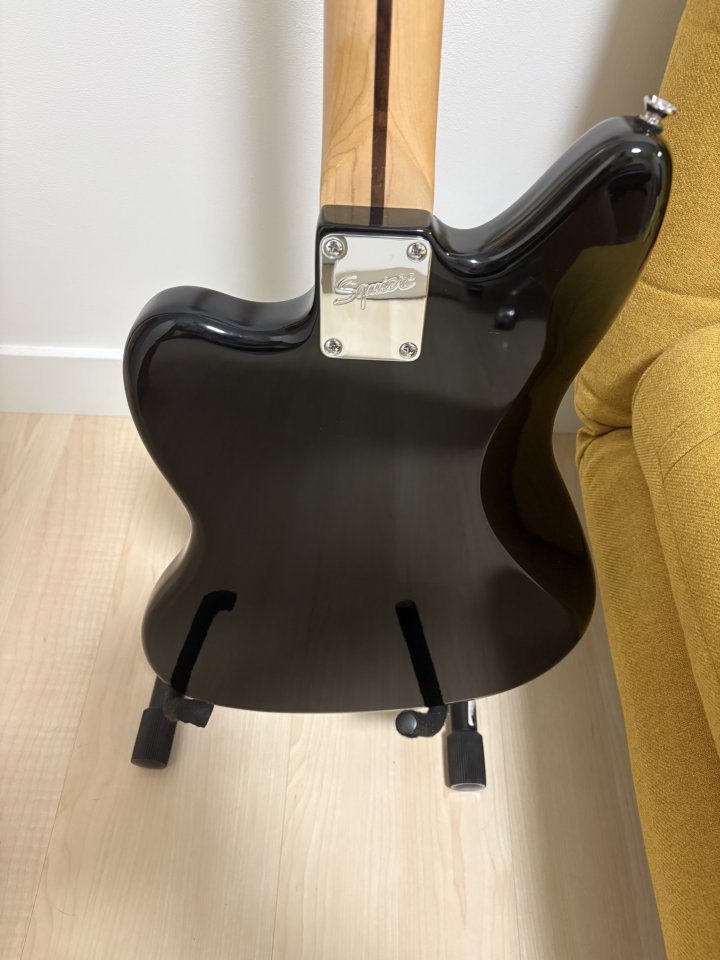 Squier Vintage Modified Jaguar Bass Special SS de segunda mano · Foto 3 de 6 · Madrid · 315 €