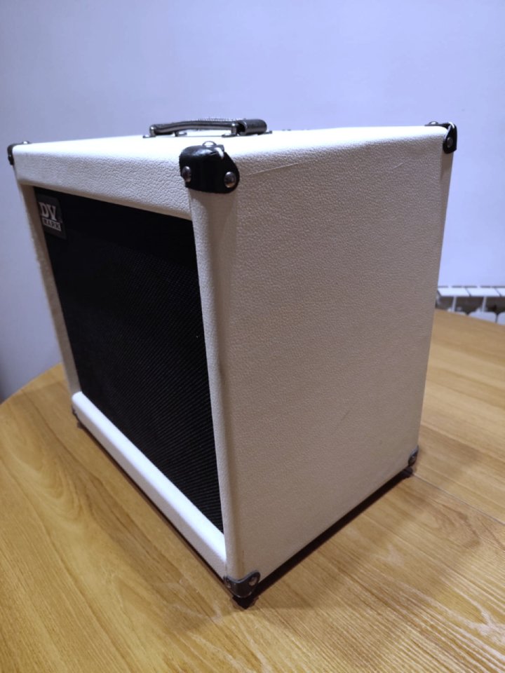 Amplificador DV Mark Jazz 112  (No hago envios)
