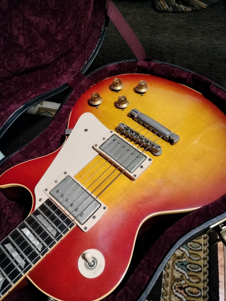 Gibson Les Paul Custom R-8 de 2008 de segunda mano · Foto 6 de 10 · A Coruña · 4321 €
