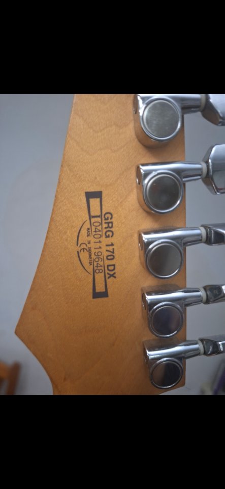 Ibanez grg 170 dx
