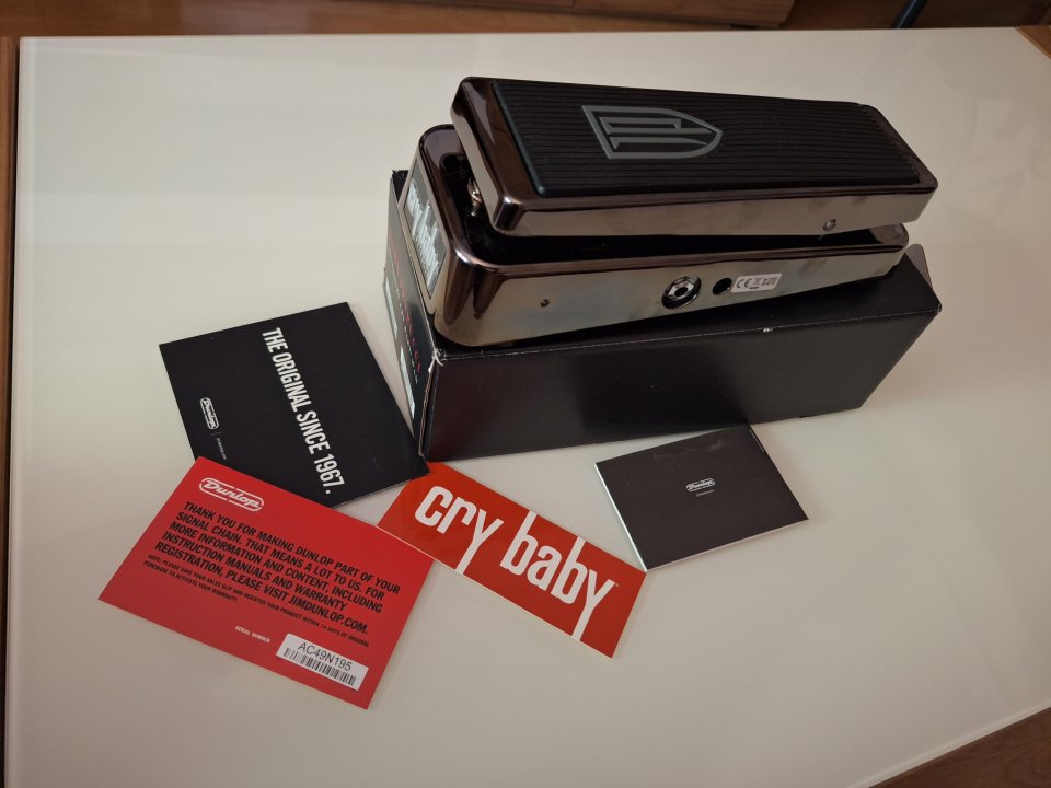 Cry baby dunlop jp 95 de segunda mano · Foto 1 de 5 · Zaragoza · 185 €