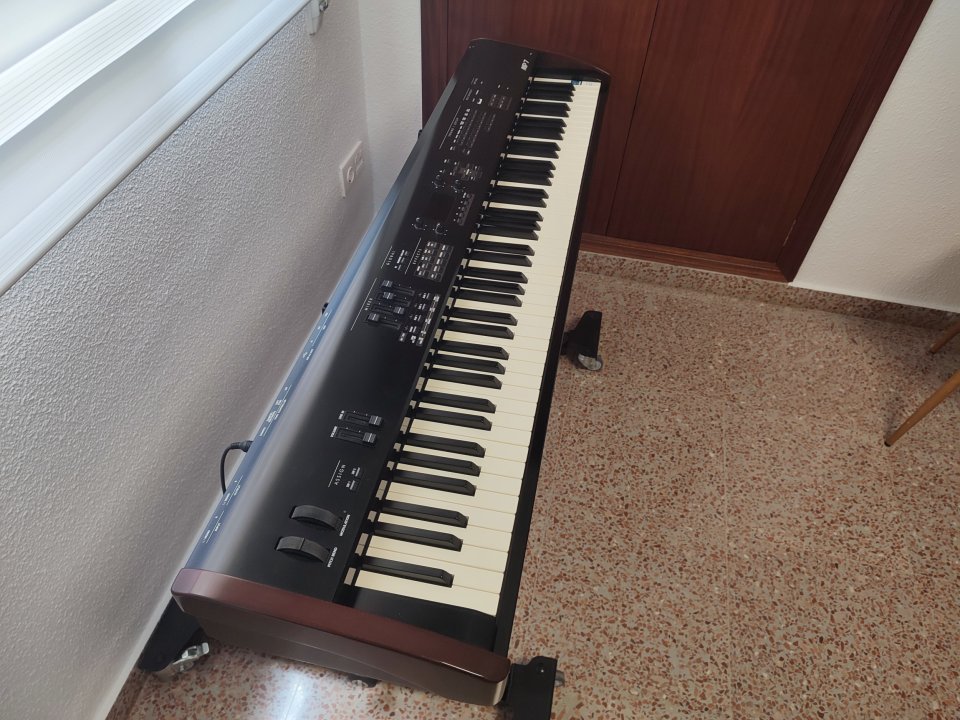 Piano digital Kawai MP7